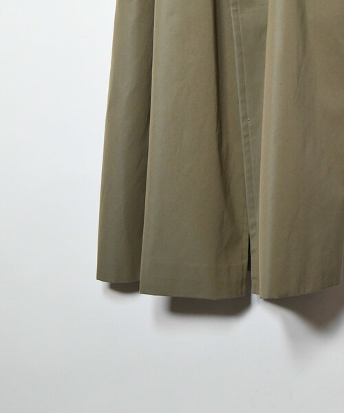ADAM ET ROPE'(アダムエロペ)の「【blurhms】Gabardine Double Belt Trench Coat(トレンチコート・メンズ・オリーブ・2/3)」の8枚目の写真