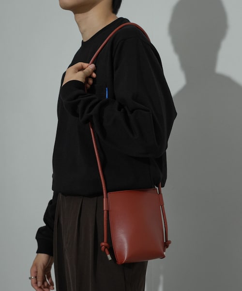 SENSE OF PLACE by URBAN RESEARCH(センスオブプレイスバイアーバンリサーチ)の「コードショルダーバッグ(ショルダーバッグ・メンズ・ORANGE/BLACK/GRAY/GREEN・one)」の4枚目の写真