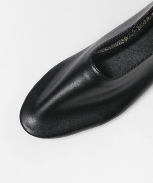 SENSE OF PLACE by URBAN RESEARCH（センスオブプレイスバイアーバンリサーチ）の「甲深ソフトフラットシューズ（パンプス・レディース・IVORY/BLACK/BROWN/SILVER・S/M/L）」の13枚目の写真