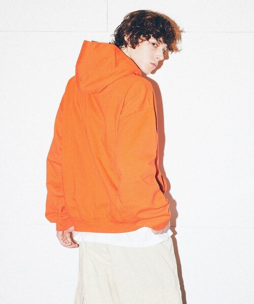 bonjour records(ボンジュールレコーズ)の「cowgirl/カウガール Script Hoodie(パーカー・レディース・オレンジ・L/M/XL)」の11枚目の写真