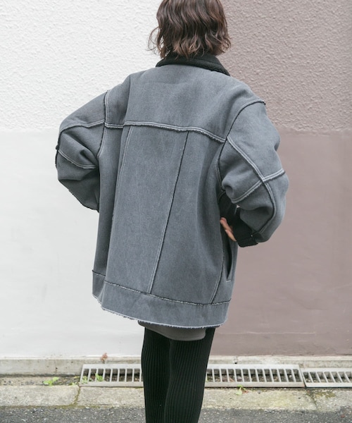 KBF(ケイビーエフ)の「オーバーサイズボアジャケット(テーラードジャケット・レディース・BROWN/IVORY/BLACK・one)」の19枚目の写真