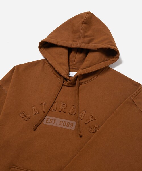 Saturdays NYC(サタデーズ ニューヨークシティ )の「Warren Varsity Hoodie(パーカー・メンズ・ダークブラウン/レッド・L/M/S)」の6枚目の写真