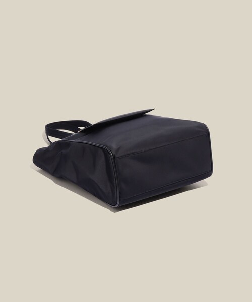 ROPE'（ロペ）の「【E'POR】【A4/PC対応・撥水・軽量】Pac Sac Tote(パックサックトート)/26SS新型（トートバッグ・レディース・ブラック・F）」の10枚目の写真