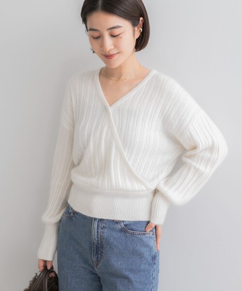 URBAN RESEARCH ROSSO（アーバンリサーチロッソ）の「『一部WEB限定カラー』ランダムリブカシュクールニット（ニット/セーター・レディース・OFF WHITE/COFFEE/BLUE GRAY/RED・Free）」の11枚目の写真