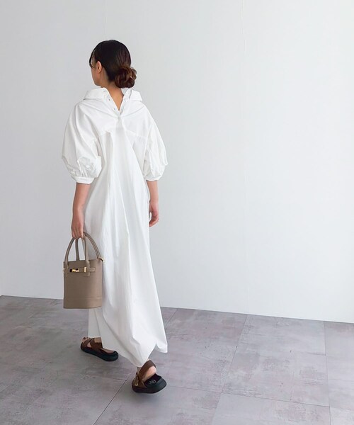 URBAN RESEARCH ROSSO（アーバンリサーチロッソ）の「『別注』ELENDEEK×ROSSO　RELAXY SHIRT ONE-PIECE（ワンピース・レディース・O.WHT/BLU/BLK・1）」の8枚目の写真