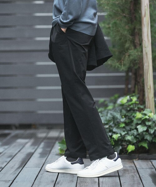 URBAN RESEARCH DOORS(アーバンリサーチドアーズ)の「LIFE STYLE TAILOR Move it アクティブパンツ(スラックス・メンズ・BLACK/NAVY・44/46/48/50)」の6枚目の写真