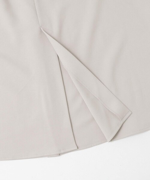 URBAN RESEARCH ROSSO（アーバンリサーチロッソ）の「ピンタックストレートワンピース（ワンピース・レディース・GREIGE/MINT/NAVY・FREE）」の20枚目の写真