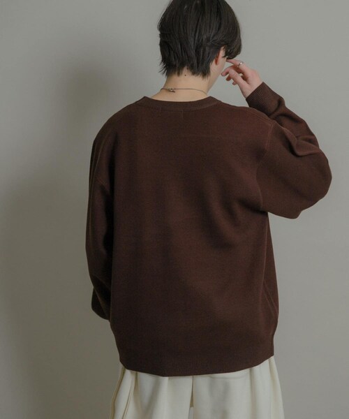 SENSE OF PLACE by URBAN RESEARCH（センスオブプレイスバイアーバンリサーチ）の「ロゴグラフィッククルーネックニット（ニット/セーター・メンズ・BLACK/BROWN/GREIGE・M/L）」の15枚目の写真