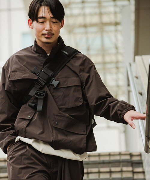 EKAL(エカル)の「『UR TECH』MoLightプルオーバー(その他トップス・メンズ・ブラック/ブラウン・M/L)」の19枚目の写真