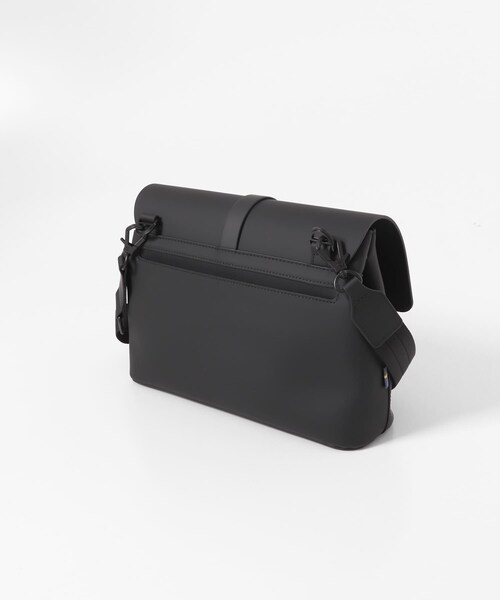 SENSE OF PLACE by URBAN RESEARCH（センスオブプレイスバイアーバンリサーチ）の「GASTON LUGA　Splash Crossbody Medium（ショルダーバッグ・メンズ・BLACK/TAUPE/BROWN・One）」の6枚目の写真