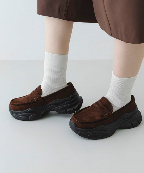 RODE SKO（ロデスコ）の「ボリュームソールローファー（ローファー・レディース・BLACK/DARK BROWN/BEIGE・36/37/38/39）」の4枚目の写真