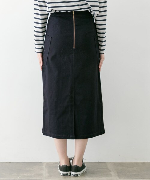 ITEMS URBANRESEARCH（アイテムズ アーバンリサーチ）の「アウトポケットデニムスカート∴（デニムスカート・レディース・L.BLU/NVY・S/M）」の19枚目の写真