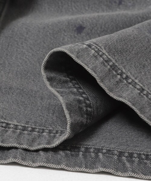 URBAN RESEARCH(アーバンリサーチ)の「YLEVE HAND PAINT DENIM SHORTS(その他パンツ・メンズ・010 BLACK/040 CER・3/4)」の15枚目の写真