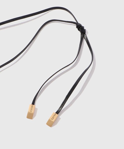 ADAM ET ROPE'(アダムエロペ)の「【CATH・S/キャッツ】OVAL HORN NECKLACE(ネックレス・メンズ・ブラック・F)」の4枚目の写真