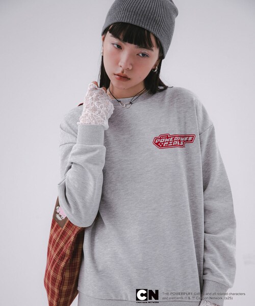 SENSE OF PLACE by URBAN RESEARCH（センスオブプレイスバイアーバンリサーチ）の「『別注』PPG / SENSE OF PLACE ルーズスウェット（スウェット・レディース・NAVY/GRAY・one）」の4枚目の写真