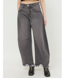 MURUA（ムルーア）の「コクーンワイドデニム（デニムパンツ・レディース）」