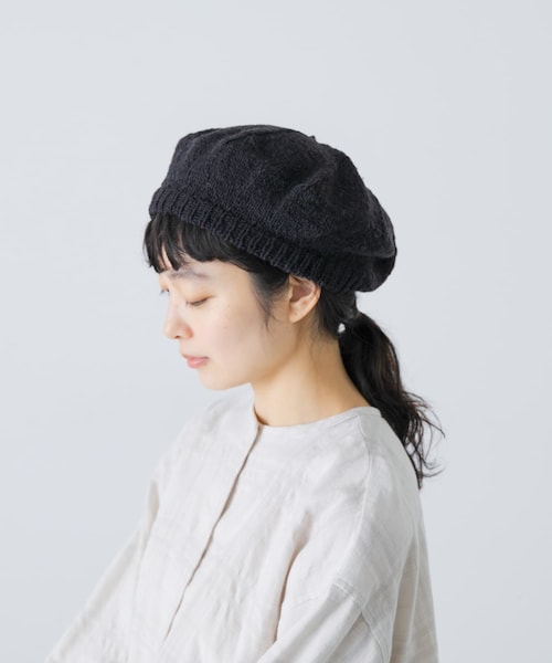 かぐれ(カグレ)の「ペルーニットベレー(ハンチング/ベレー帽・レディース・M/GRAY/BLACK・Free)」の1枚目の写真