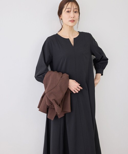 ROPE' PICNIC（ロペピクニック）の「7分袖リラックスワンピース（ワンピース・レディース・ブラック/ダークブラウン/ベージュ/ブルー・F）」の13枚目の写真