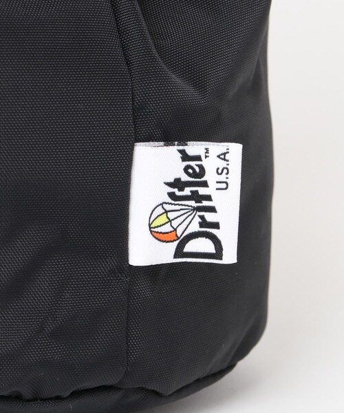 URBAN RESEARCH Sonny Label（アーバンリサーチサニーレーベル）の「DRIFTER　ギャザーハンドルポーチバッグ（その他雑貨・レディース・BLACK/BLUE・one）」の10枚目の写真