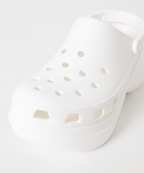 URBAN RESEARCH(アーバンリサーチ)の「クロックス CLASSIC BAE CLOG(サンダル・レディース・WHITE/BLACK・23/24/25)」の5枚目の写真