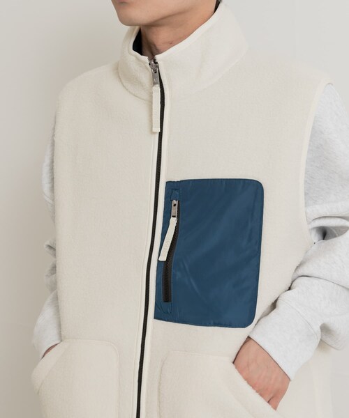THE GOODLAND MARKET（ザグッドランドマーケット）の「AIGLE　シェルパフリース リバーシブルベスト T-KIT（ベスト・メンズ・DOVE/KRAFT/NOIR・M/L/XL）」の5枚目の写真