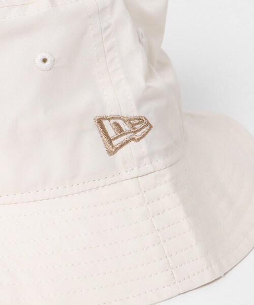 URBAN RESEARCH Sonny Label（アーバンリサーチサニーレーベル）の「New Era　BUCKET01 BASIC TYPE CHR（ハット・メンズ・クロームホワイト・ML）」の6枚目の写真