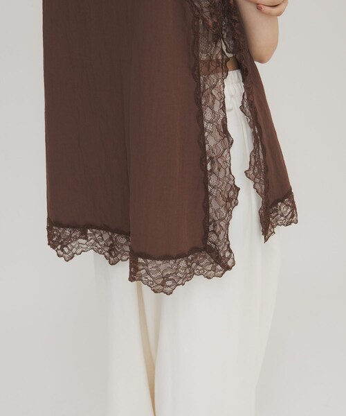 KBF（ケイビーエフ）の「ヴィンテージライクレースキャミソール（キャミソール・レディース・IVORY/BEIGE/BROWN・One）」の22枚目の写真