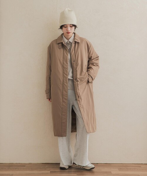 URBAN RESEARCH DOORS(アーバンリサーチドアーズ)の「ステッチレスライトダウンロングコート(テーラードジャケット・レディース・BLACK/KHK.BEG・Free)」の19枚目の写真
