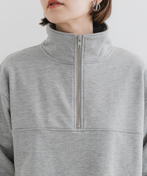 URBAN RESEARCH ROSSO（アーバンリサーチロッソ）の「F by ROSSO　ハーフジップスウェット（スウェット・レディース・GRAY/NAVY・FREE）」の4枚目の写真