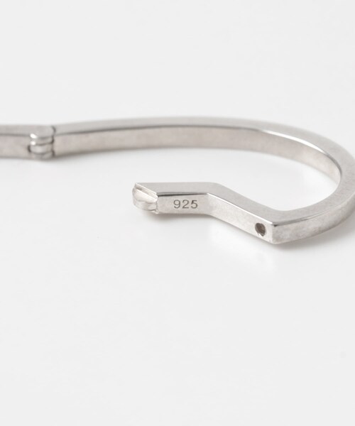 URBAN RESEARCH(アーバンリサーチ)の「PLOW Hug Heart Hoop Pierce M(ピアス(両耳用)・レディース・SILVER・-)」の6枚目の写真