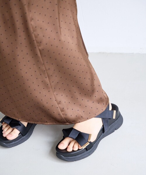 VIS(ビス)の「ドットサテンキャミワンピース(ワンピース・レディース・ホワイト系/ブラウン系・M/S)」の18枚目の写真