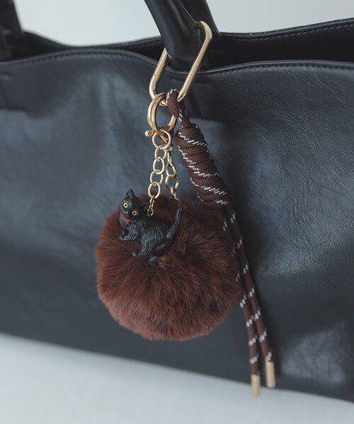 URBAN RESEARCH Sonny Label（アーバンリサーチサニーレーベル）の「CAT AND FAKEFUR CHARM（キーホルダー・レディース・ブラウン系/ベージュ系・One）」の4枚目の写真