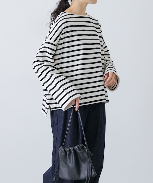 かぐれ(カグレ)の「コットンボートネックボーダーカットソー(Tシャツ/カットソー・レディース・OFF×BLK・Free)」の2枚目の写真