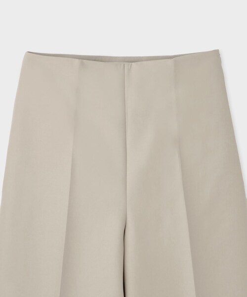 ROPE'(ロペ)の「【ROHE(ローエ)】PALAZZO LEG SHAPED TROUSERS|スリムパンツ(チノパンツ・レディース・ベージュ系・36/38)」の17枚目の写真