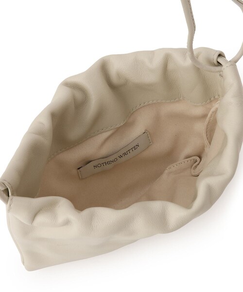 ADAM ET ROPE'（アダムエロペ）の「【NOTHING WRITTEN（ナッシングリトゥン）】NELLA STRAP MINI BAG（ハンドバッグ・レディース・ブラック/ベージュ系・F）」の14枚目の写真