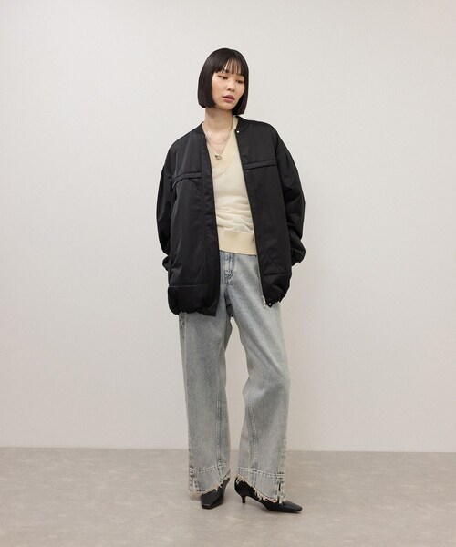 ADAM ET ROPE'(アダムエロペ)の「【WEB限定】・【定番】パフスリーブMA1(MA-1・レディース・ブラック/ダークブラウン/ブラウン・F)」の5枚目の写真