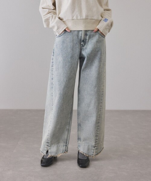ADAM ET ROPE'（アダムエロペ）の「ルーズフィットアジャストデニム（デニムパンツ・レディース・キナリ/ブルー系/サックス/ブラック/ネイビー/ブラック系/ホワイト/ダークブラウン/ベージュ系・34/36/38）」の11枚目の写真