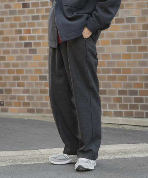 ITEMS URBANRESEARCH（アイテムズ アーバンリサーチ）の「ウール混テーパードパンツ（その他パンツ・メンズ・KHK/MOC/BLK・M/L）」の7枚目の写真