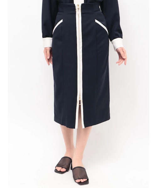 TONAL（トーナル）の「バイカラーZIPタイトスカート（スカート・レディース・オフホワイト/ブルー/ネイビー・S/M）」の13枚目の写真