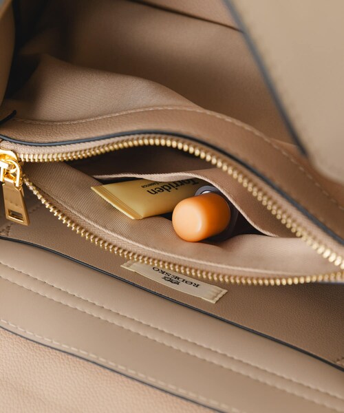 RODE SKO（ロデスコ）の「フラップワンハンドルバッグ（ハンドバッグ・レディース・BLACK/MOCHA/IVORY・One）」の17枚目の写真