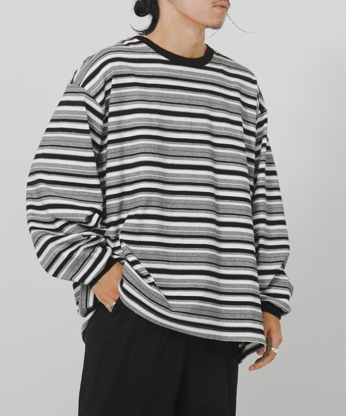URBAN RESEARCH（アーバンリサーチ）の「POLYPLOID　OVERSIZE LONGSLEEVE B（Tシャツ/カットソー・メンズ・BLACKWHITE/SAGEWHITE・2/3/4）」の14枚目の写真