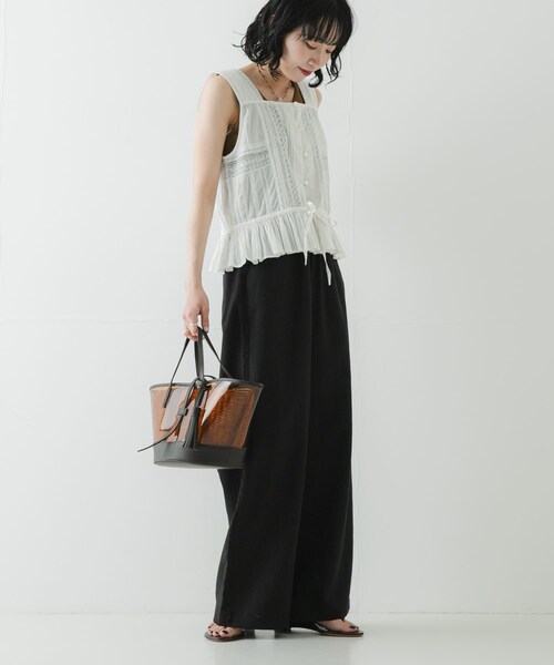 URBAN RESEARCH(アーバンリサーチ)の「ラミーレーヨンイージーパンツ(その他パンツ・レディース・BEIGE/BLACK・36/38)」の8枚目の写真