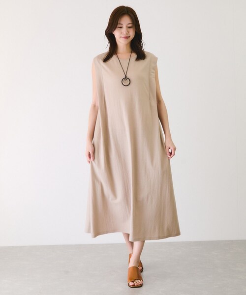 Jayro（ジャイロ）の「カノコ肩タックフレアワンピース（ワンピース・レディース・ブラック/グレー系/キャメル/イエロー・F）」の11枚目の写真