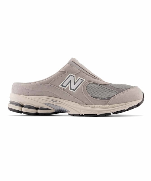 ADAM ET ROPE'(アダムエロペ)の「【New Balance】 M2002RM(スニーカー・メンズ・ブラック/グレー・26.0/27.0/28.0)」の9枚目の写真