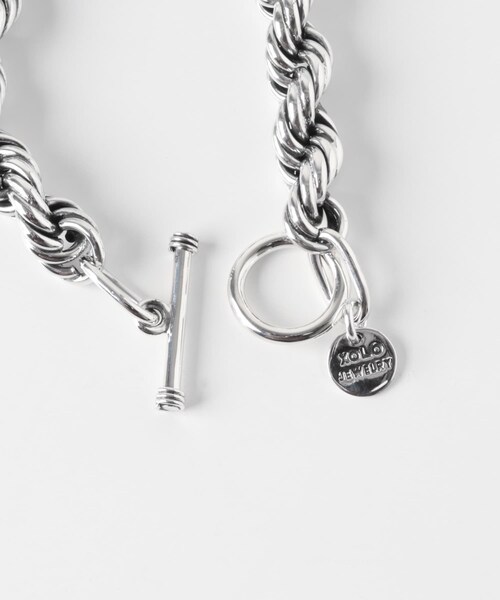 URBAN RESEARCH（アーバンリサーチ）の「XOLO　TWIST LINK BRACELET（ブレスレット・メンズ・SILVER・19）」の5枚目の写真