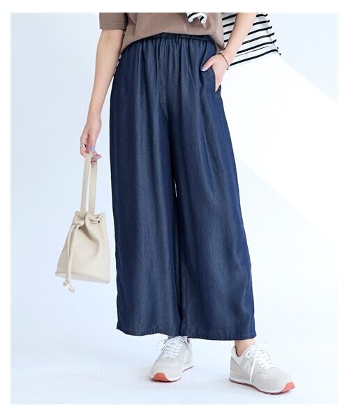 nissen（ニッセン）の「大きいサイズ ［接触冷感］とろみテンセル１００％デニムワイドイージーパンツ（股下60cm）（ゆったりヒップ）（デニムパンツ・レディース・ライトブルー/ネイビー/ネイビー系ストライプ・L/LL/3L/4L/5L/6L/8L/10L）」の15枚目の写真