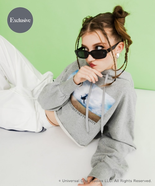 SENSE OF PLACE by URBAN RESEARCH（センスオブプレイスバイアーバンリサーチ）の「『別注』WICKED×SENSE OF PLACE　パーカー（パーカー・レディース・GRAPHIC-B/GRAPHIC-A/GRAPHIC-C・one）」の2枚目の写真