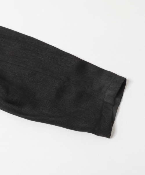 URBAN RESEARCH DOORS(アーバンリサーチドアーズ)の「marka MINIMALIST JACKET(ノーカラージャケット・メンズ・OLIVE/BLACK・1/2)」の5枚目の写真