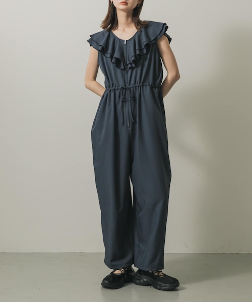SENSE OF PLACE by URBAN RESEARCH（センスオブプレイスバイアーバンリサーチ）の「フリルオールインワン（サロペット/オーバーオール・レディース・Y.BEG/NAVY/BLACK・S/M）」の3枚目の写真