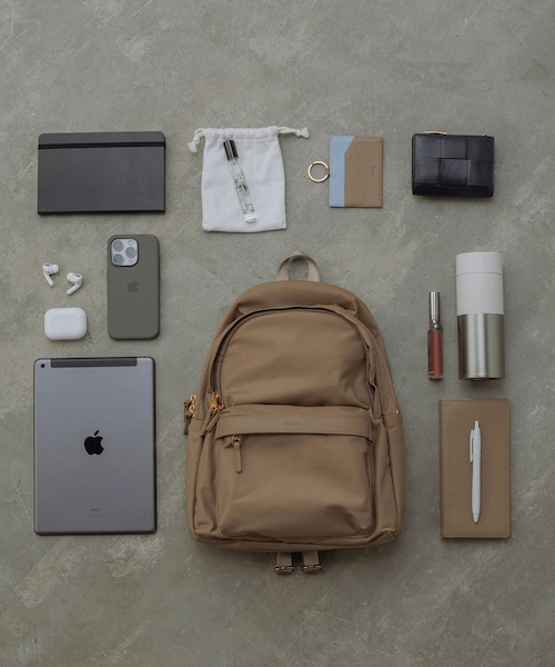 ROPE'(ロペ)の「【E'POR】【撥水】 Pac Sac Mini(パックサック ミニ)【26SS/新型】/一部WEB限定(バックパック/リュック・レディース・ブラック/グレー/ダークブラウン/ベージュ・F)」の10枚目の写真